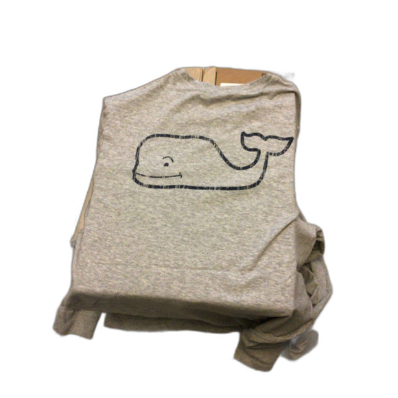 Vineyard vines Men's Long Sleeve Vintage Whale Pocket T-Shirt, Large Gently USED - Picture 5 of 6